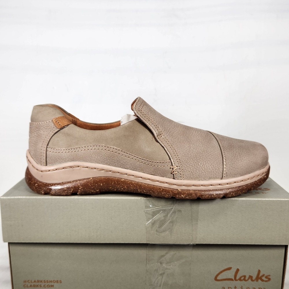 Clarks Orlene Slip Loafer Women Size 8.5 Stone Nubuck Leather Artisan Comfort